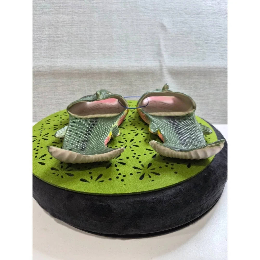 Novelty Bass Fish Rubber Sandals Mens 10-10.5 M Green Slip Resistant Waterproof
